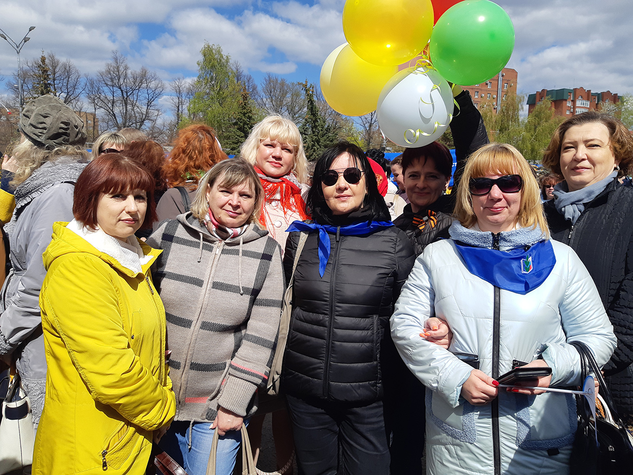 Праздничный митинг, посвященный Дню весны и труда.